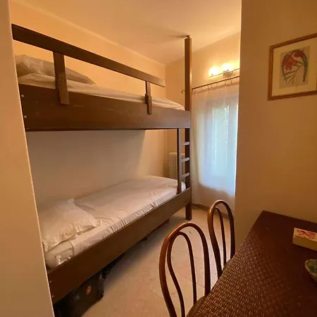 公寓 Dimora Belvedere - Rustico, Vista Lago, Wifi 科斯特曼诺