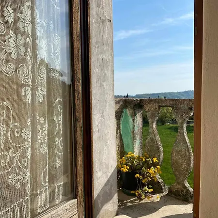 公寓 Dimora Belvedere - Rustico, Vista Lago, Wifi 科斯特曼诺